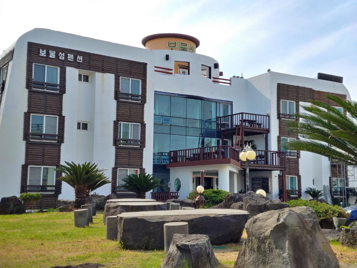Bomulsum Casa de hóspedes Seogwipo Exterior foto